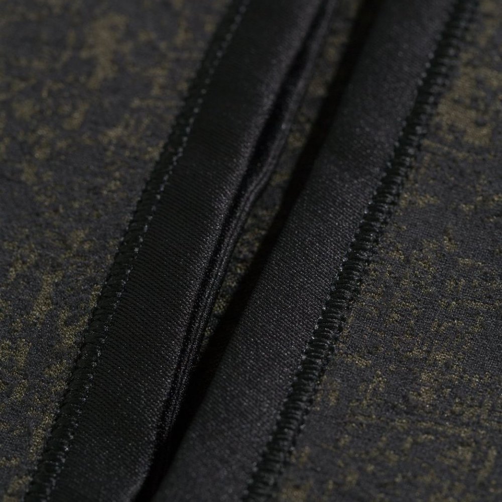 LULULEMON VINYASA WRAP JACQUARD BLACK DARK OLIVE - Picture 4 of 6